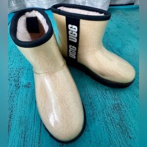 Fun UGG see through ankle rain boots size 6